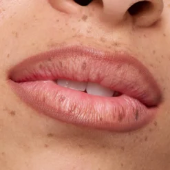 Perfilador de Labios Matte Comfort 8h