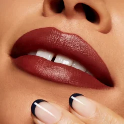 Powder Kiss Velvet Blur Barra de Labios Matte