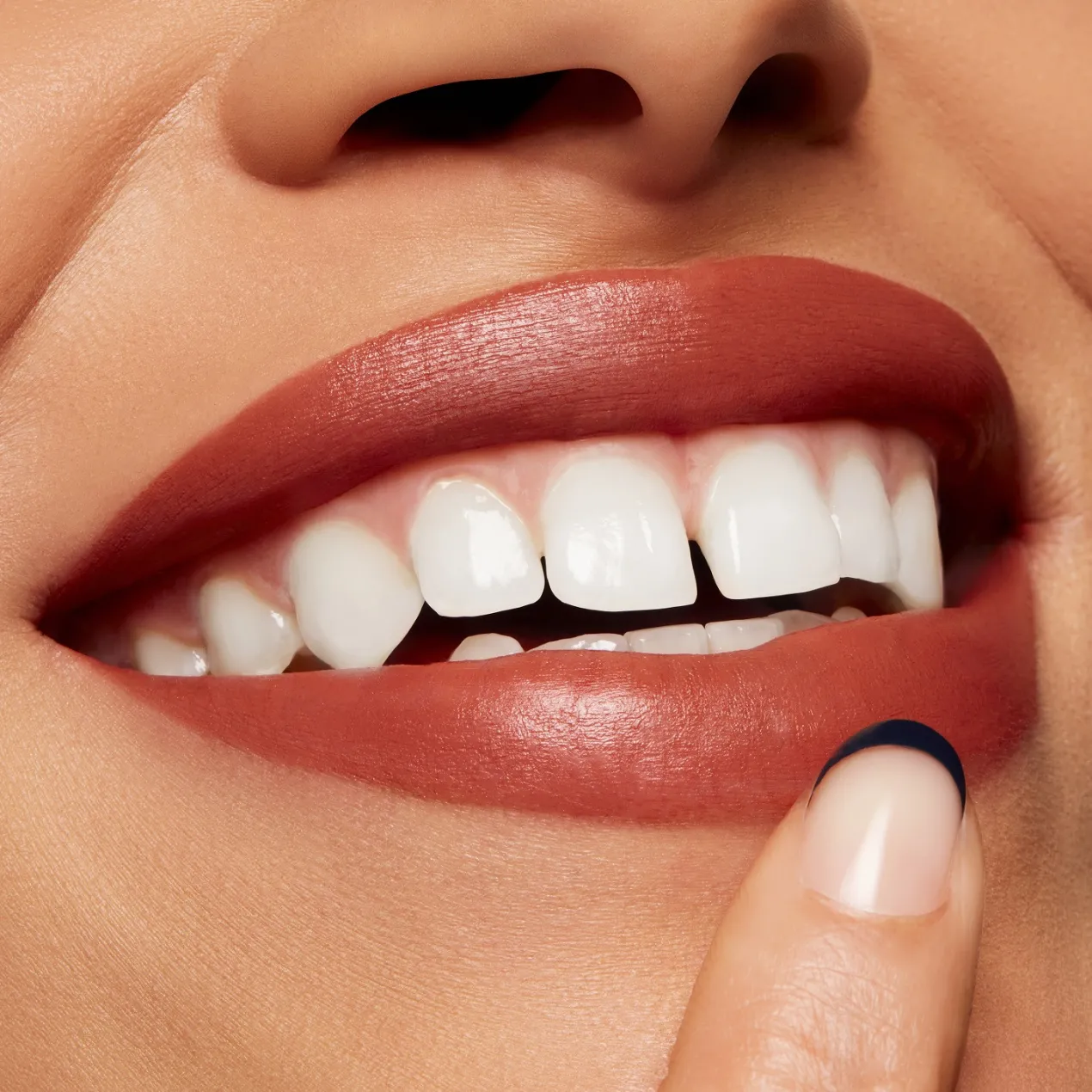 Powder Kiss Velvet Blur Barra de Labios Matte