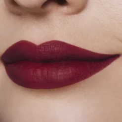 Pure Color Barra de Labios Mate de Larga Duración