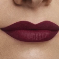 Pure Color Barra de Labios Mate de Larga Duración