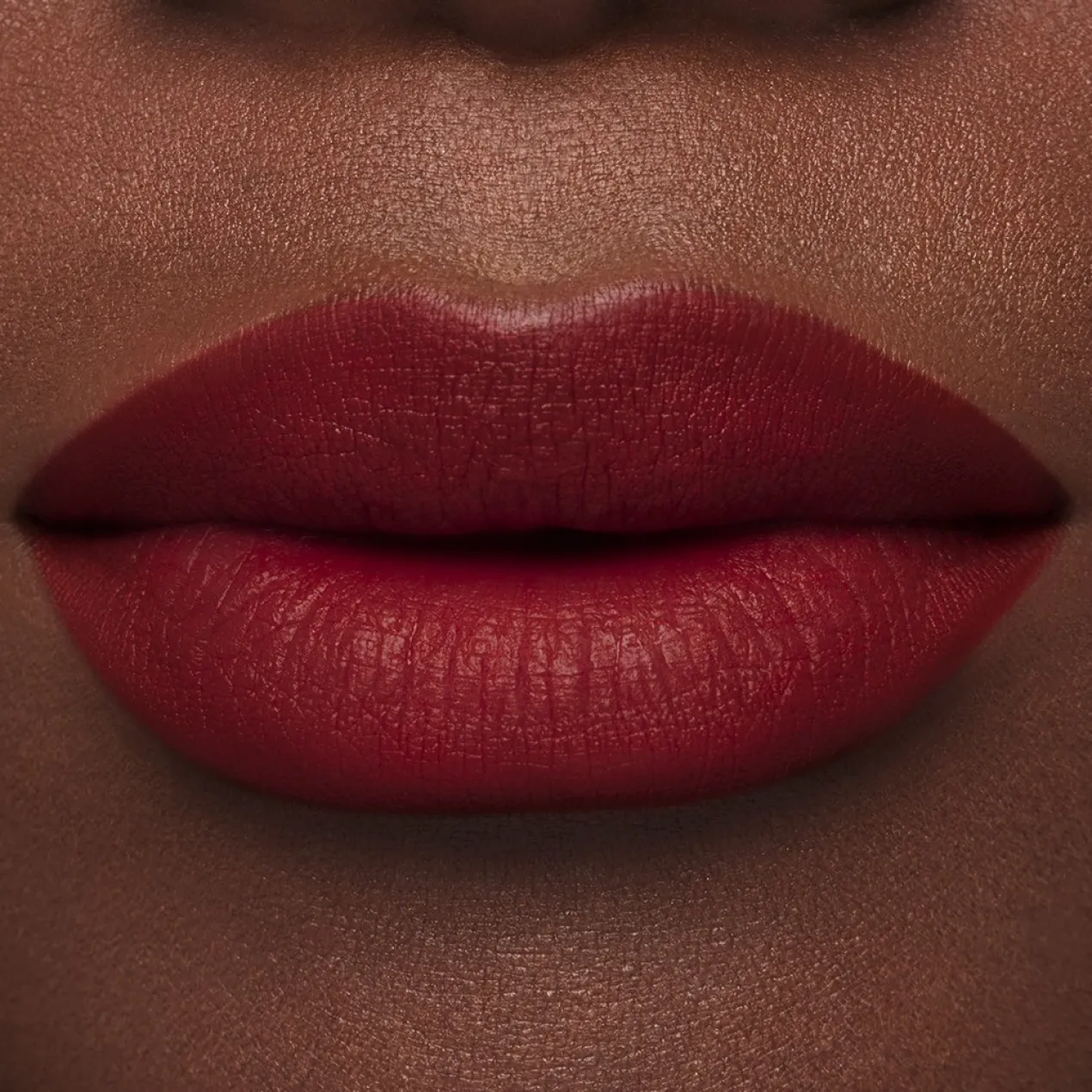 Pure Color Barra de Labios Mate de Larga Duración