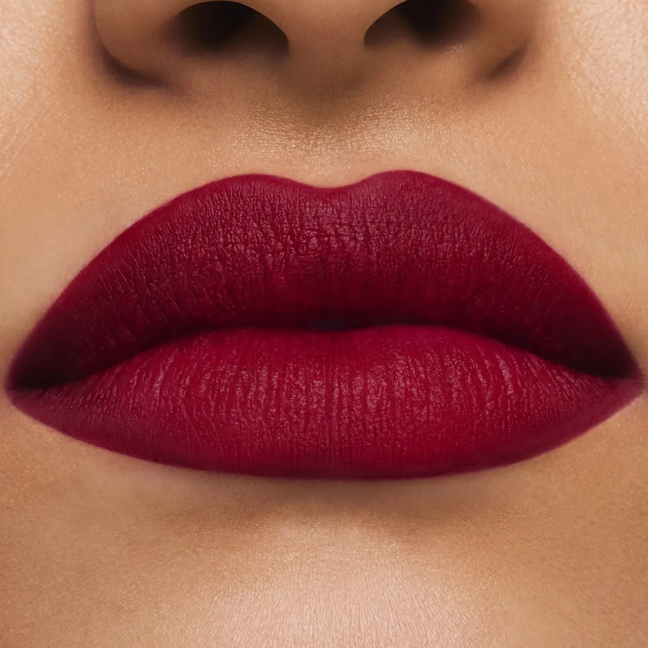 Pure Color Barra de Labios Mate de Larga Duración