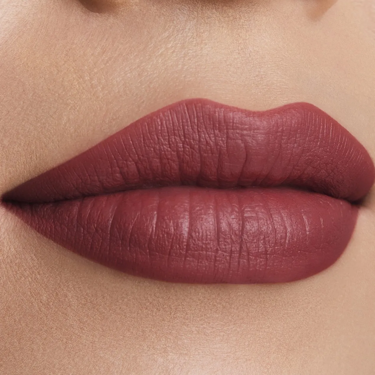 Pure Color Barra de Labios Mate de Larga Duración