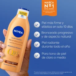 Q10 Loción Corporal Reafirmante y Autobronceadora