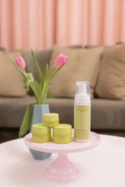 Rich & Comfy Regeneration Contorno de Ojos Avocado