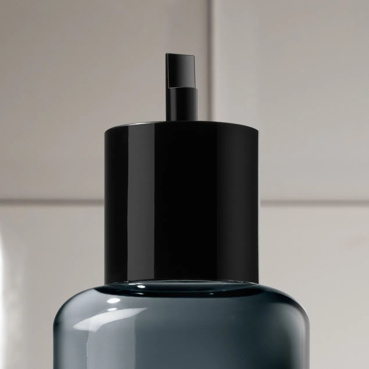 Scandal Eau de Toilette Pour Homme