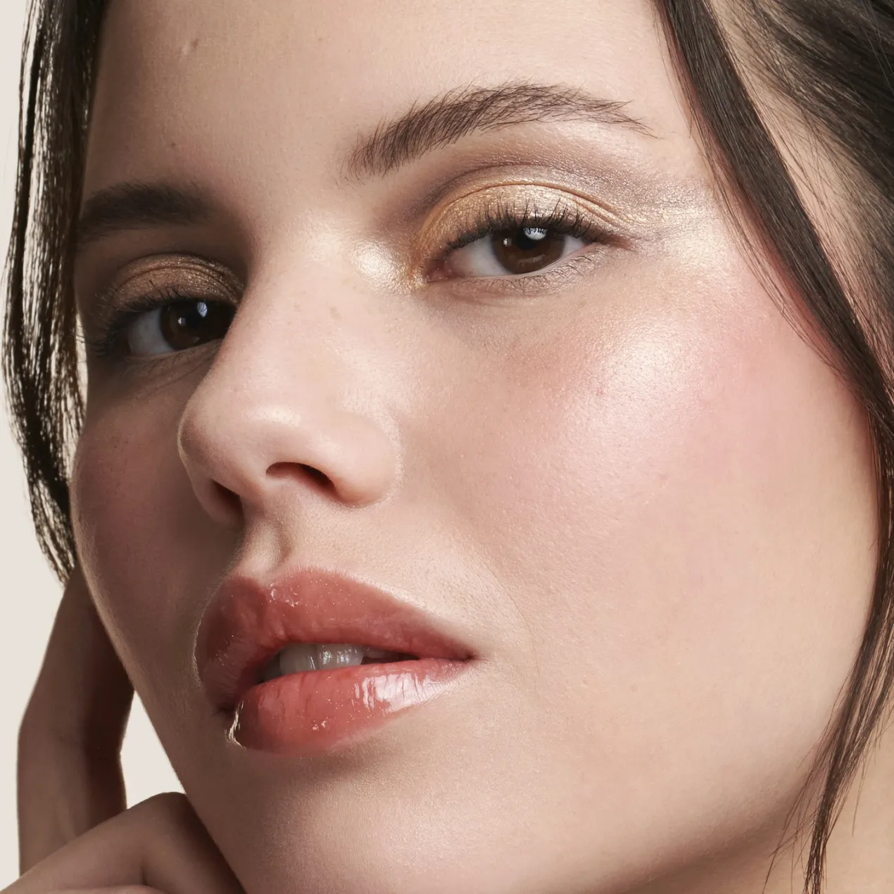 Sombra de Ojos Líquida Eye Tint Renovation