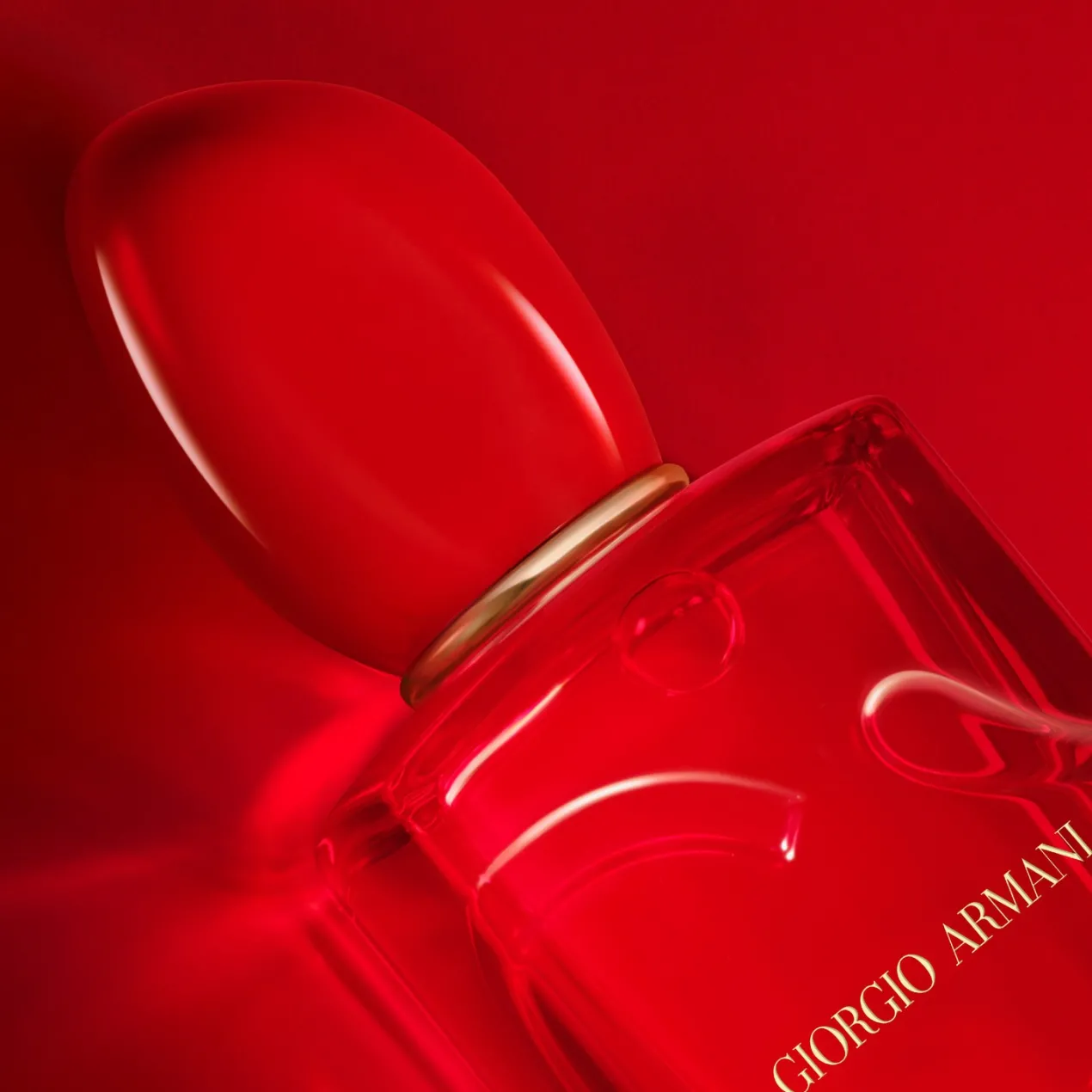 Sì Passione Red Musk Perfume para Mujer