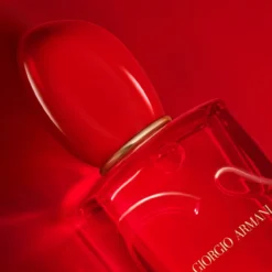 Sì Passione Red Musk Perfume para Mujer