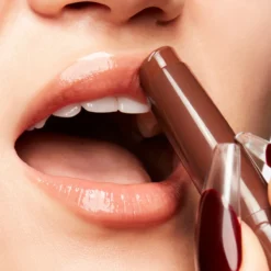 Squirt Plumping Gloss Stick Bálsamo con brillo y color