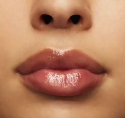 Squirt Plumping Gloss Stick Bálsamo con brillo y color