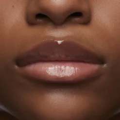 Squirt Plumping Gloss Stick Bálsamo con brillo y color