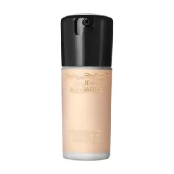 Studio Radiance Serum - Powered Foundation Base de maquillaje 24 hs hidratación
