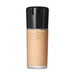 Studio Radiance Serum - Powered Foundation Base de maquillaje 24 hs hidratación