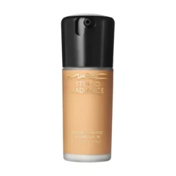 Studio Radiance Serum - Powered Foundation Base de maquillaje 24 hs hidratación