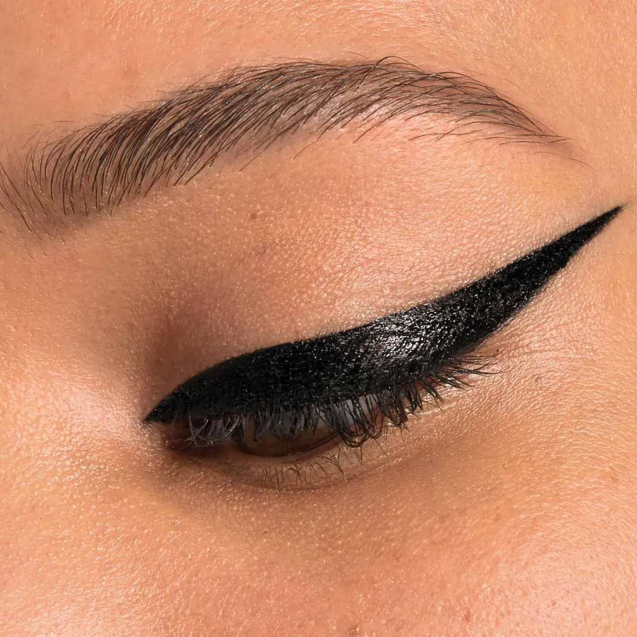 Tattoo Liner Eyeliner con Pincel Semipermanente