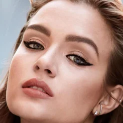 Tattoo Liner Eyeliner con Pincel Semipermanente