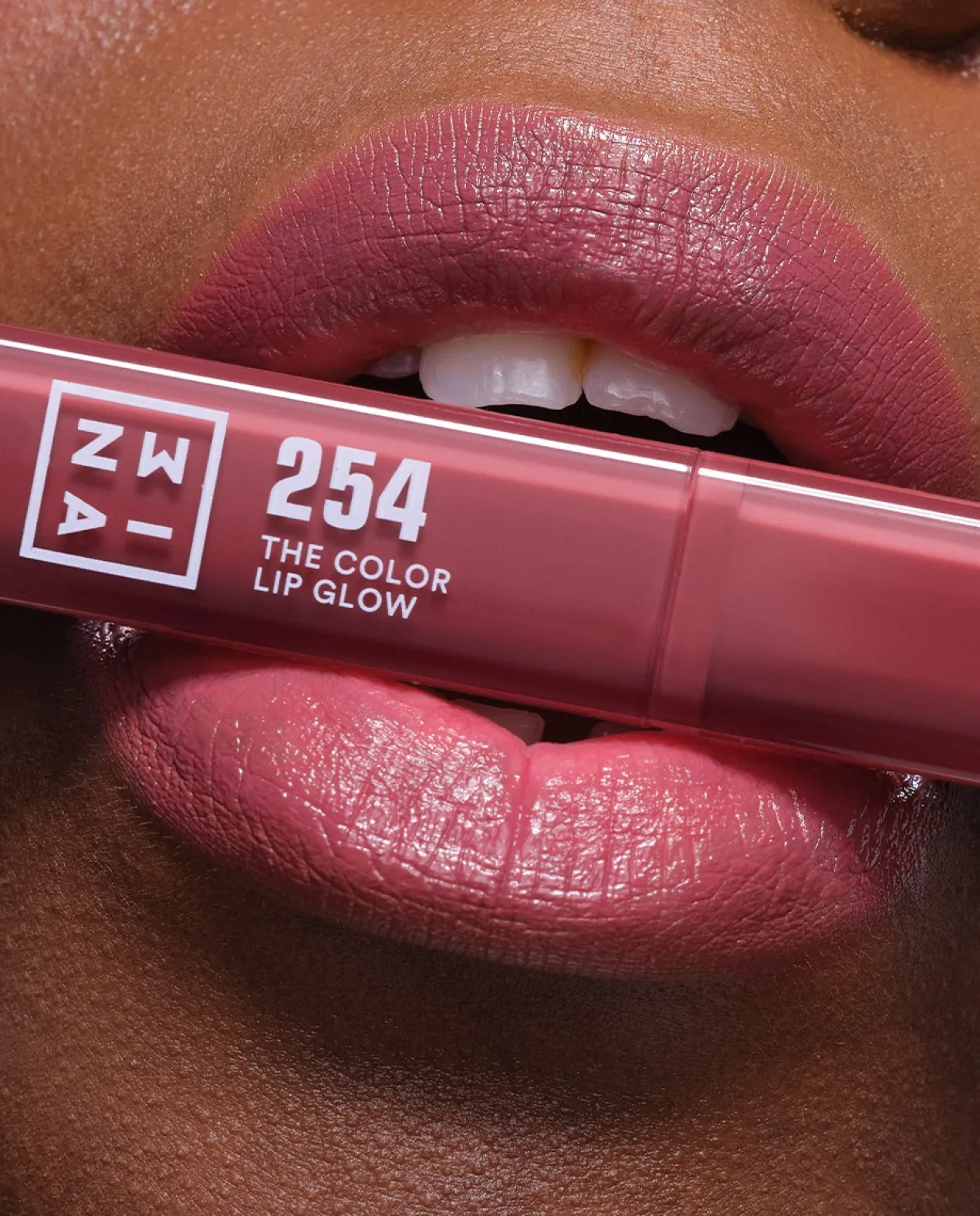 The Color Lip Glow
