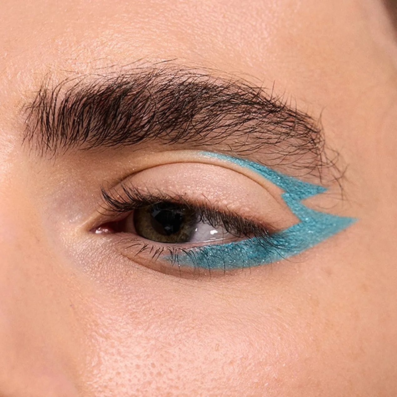 The 24H Eye Stick Sombra de Ojos en Barra