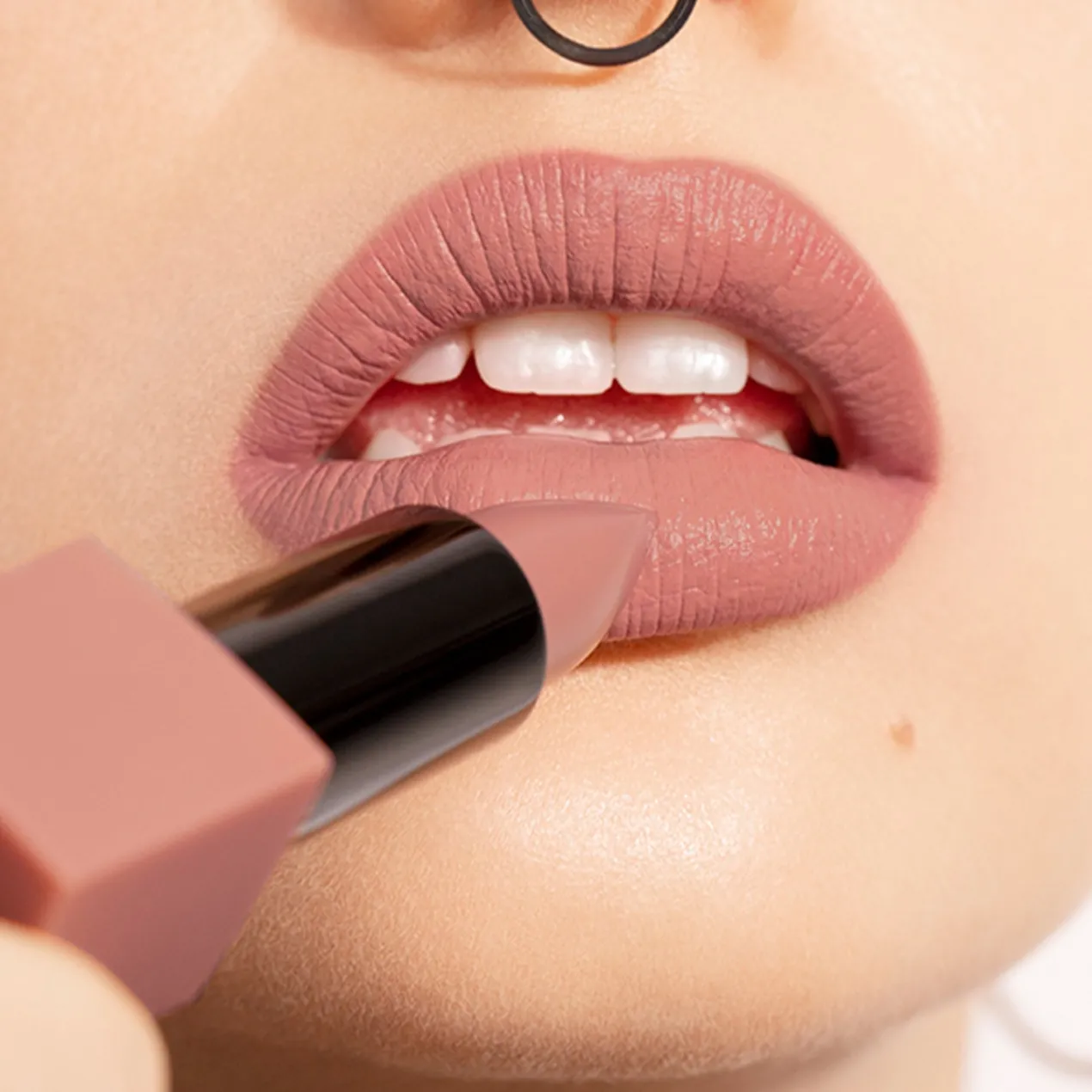 The Lipstick Barra de Labios