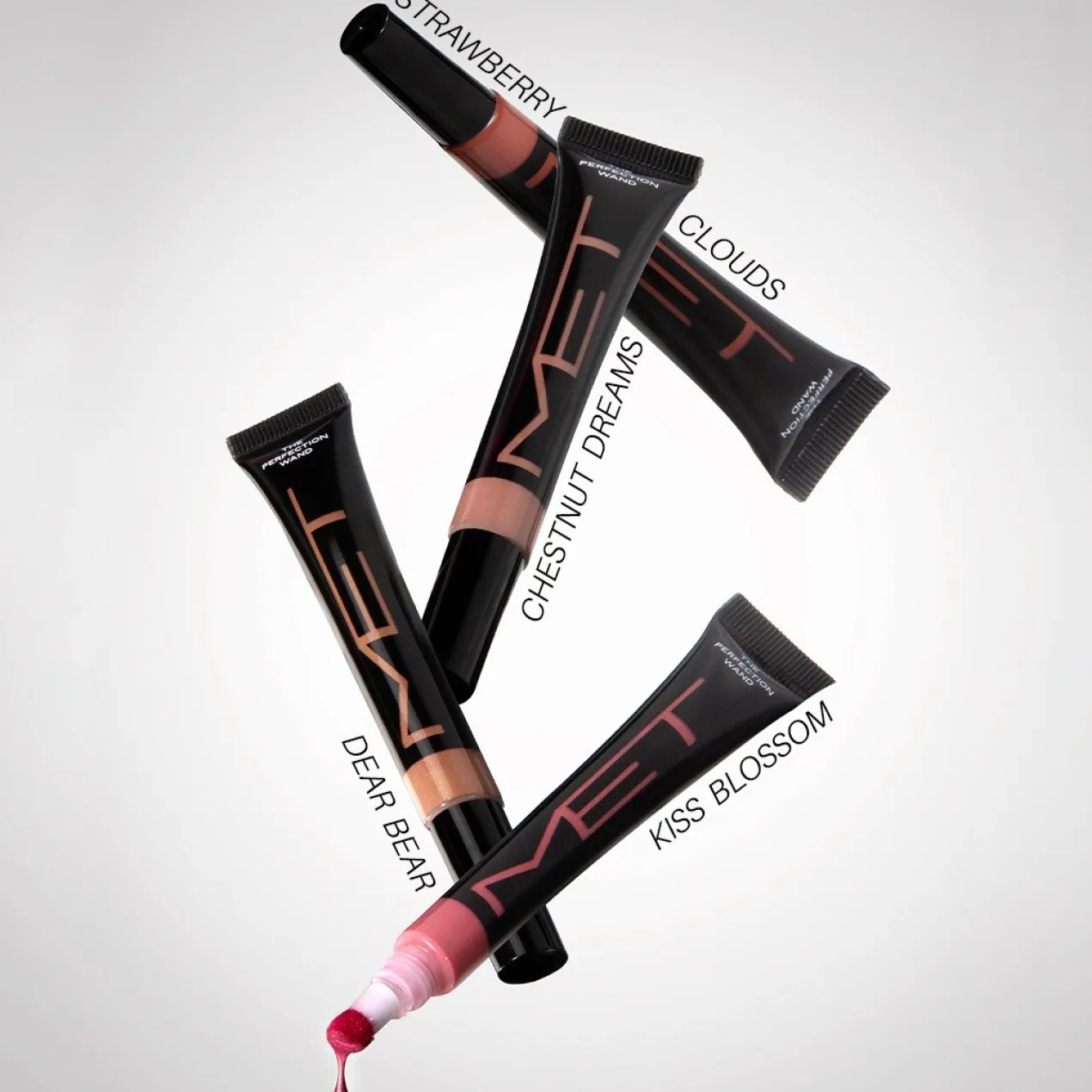 The Perfection Wand Contorno y Bronceador Líquido