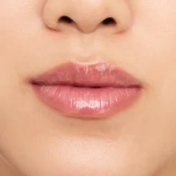 The Super Peptide Glossy Lip + Pouch Set