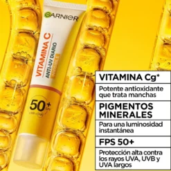 Vitamina C Fluido Antimanchas Anti-UV Diario Invisible FPS50+
