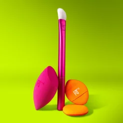 Vivid Escape Bright Eyes Concealer Set Brocha + Esponja + Borlas