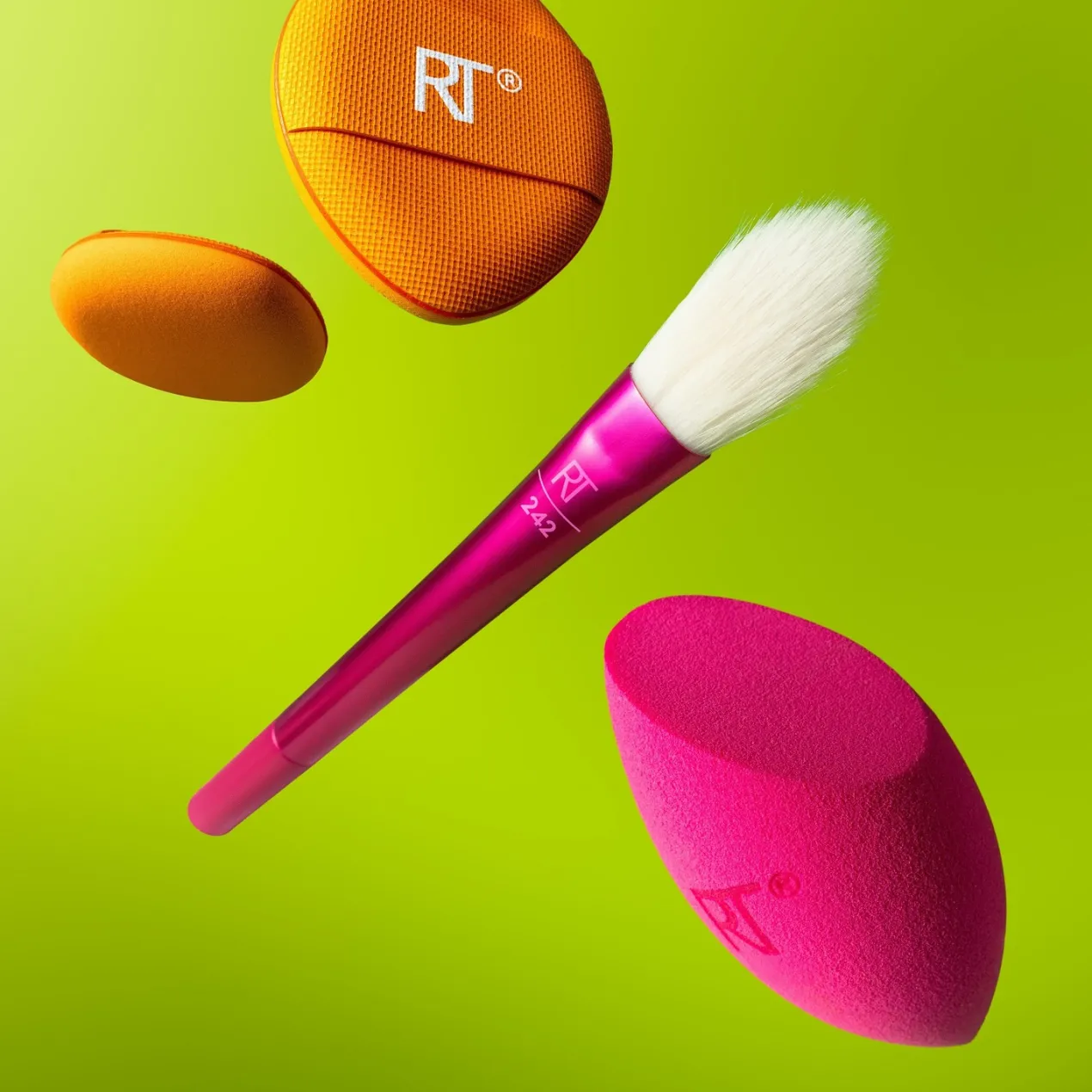 Vivid Escape Bright Eyes Concealer Set Brocha + Esponja + Borlas