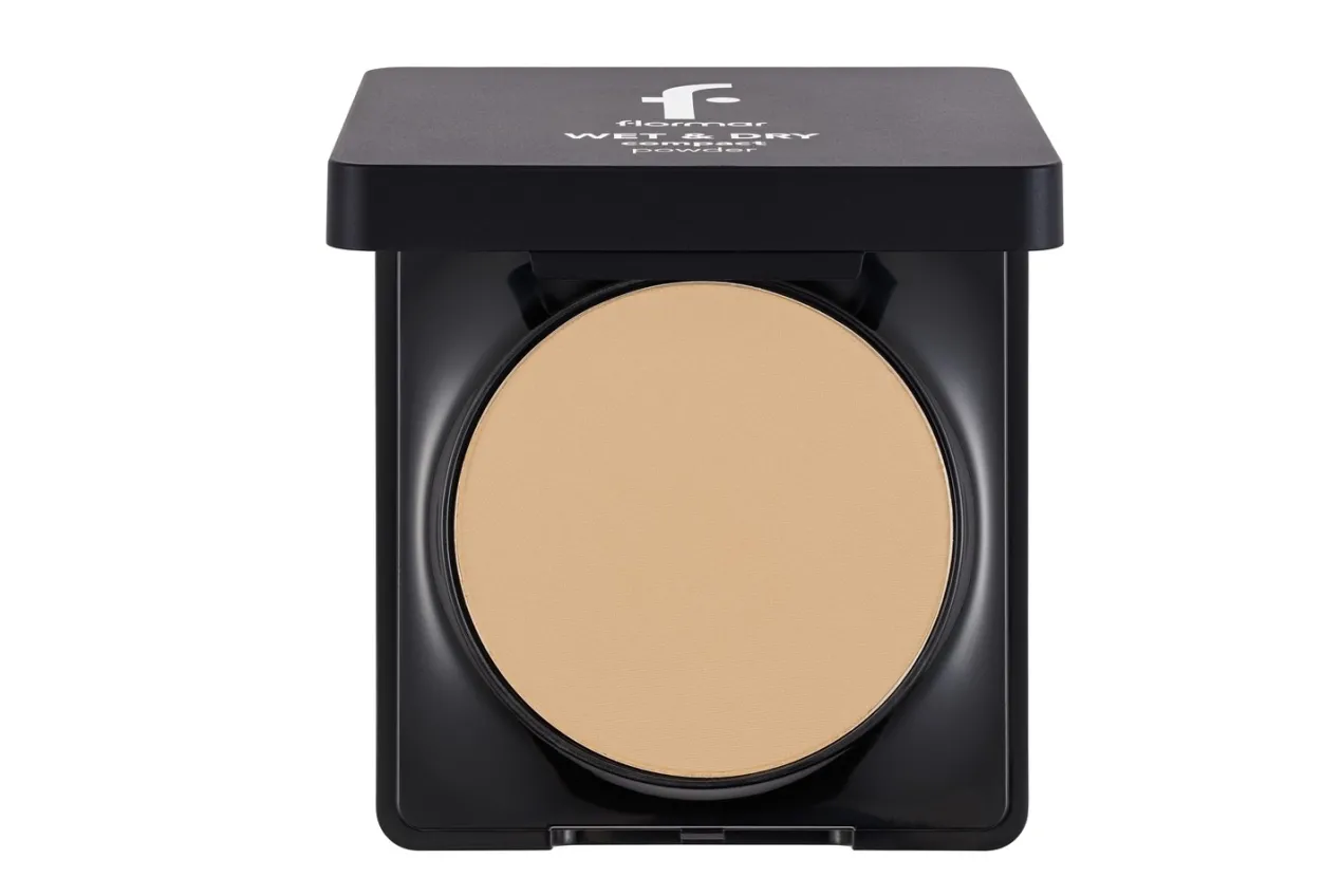 Wet & Dry Compact Powder Polvos Compactos