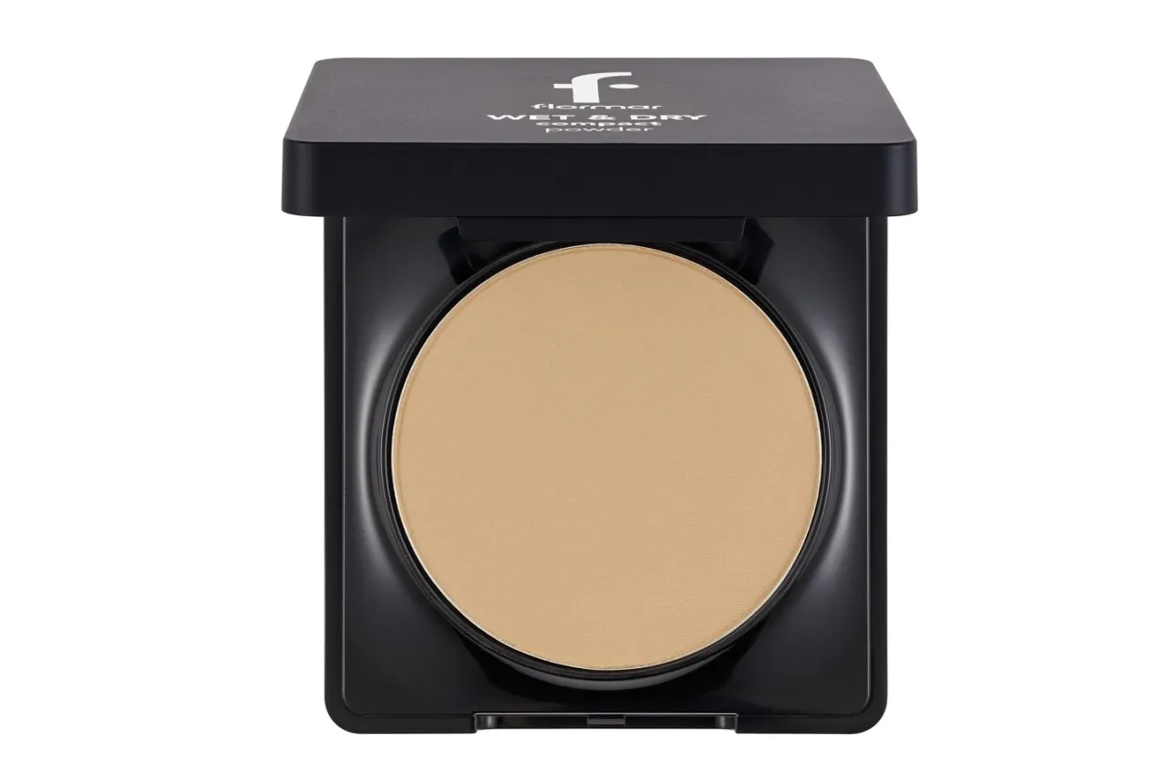 Wet & Dry Compact Powder Polvos Compactos