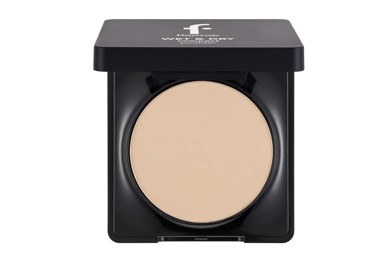 Wet & Dry Compact Powder Polvos Compactos